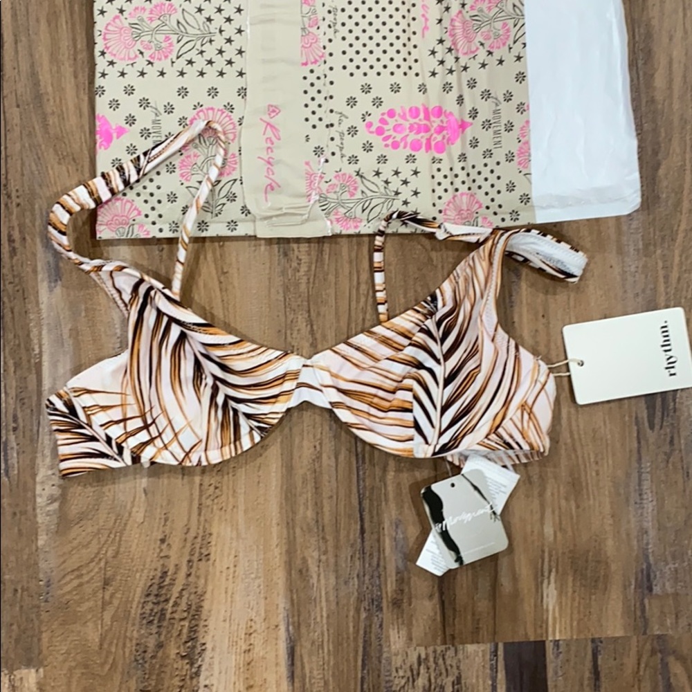 Bikini top NWT